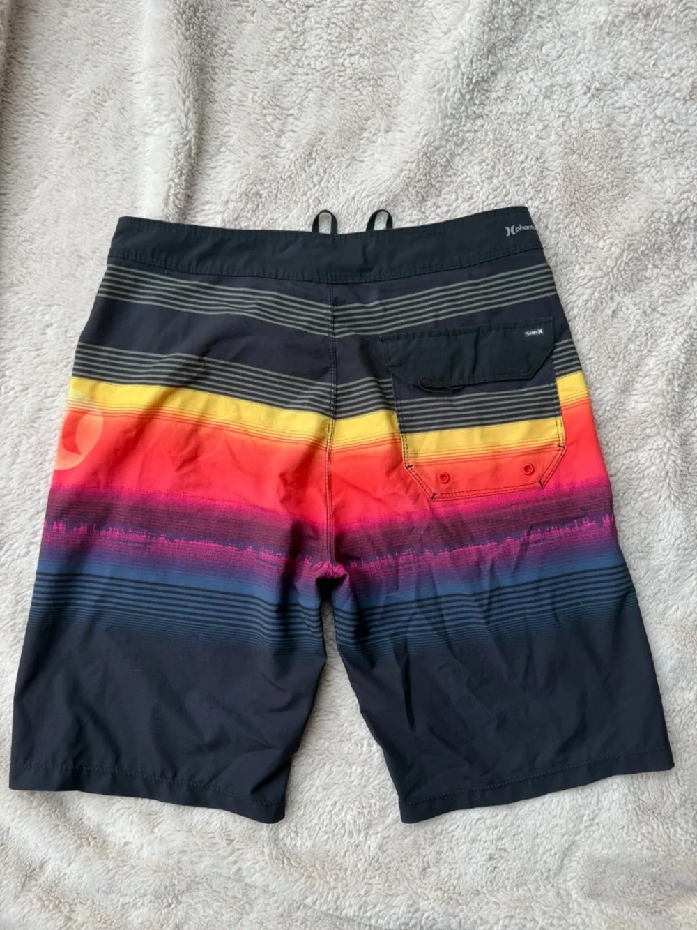 Hurley Phantom Gaviota Trunks Men's Size 29